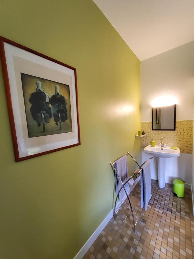 Chez Jollyjune, A Moins D'Une Heure Du Mont Saint Michel Champeaux 外观 照片